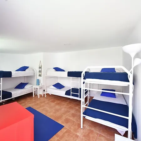 Welcome Family Guest House Gasthuis 3*